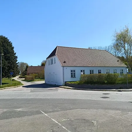 House On Vellingtoft In - * Kværs