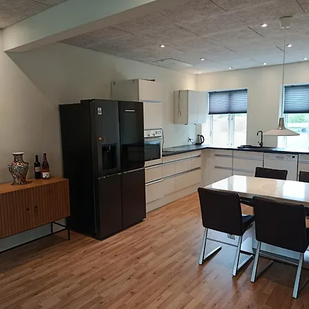 House On Vellingtoft In -